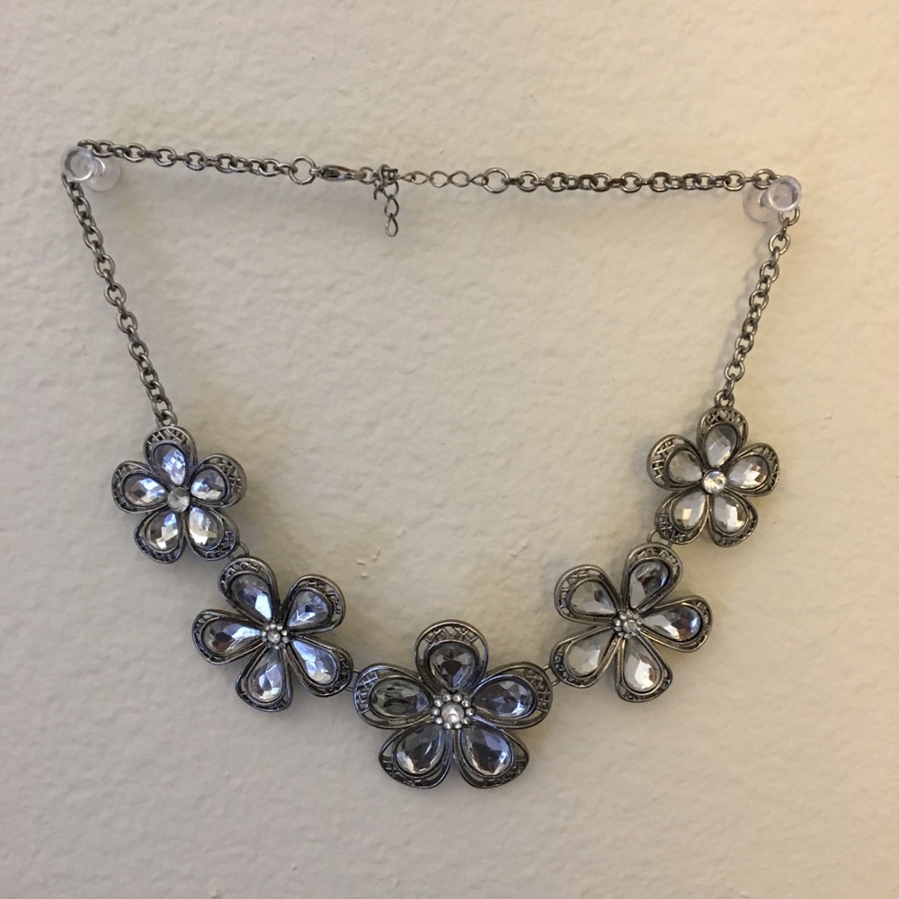 Mirrored Fun Flower Chunky Necklace